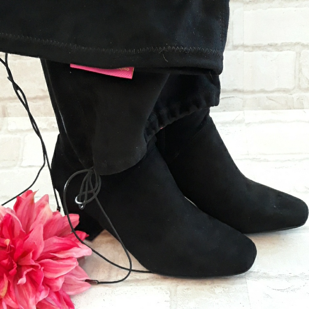 Suede Black Over The Knee Boots sz 7.5